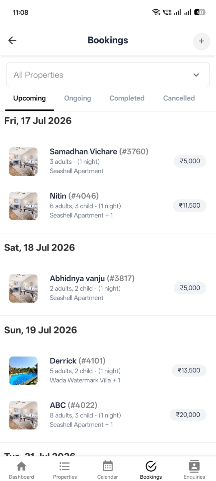 Doorloom mobile app overview with revenue and enquiry summary